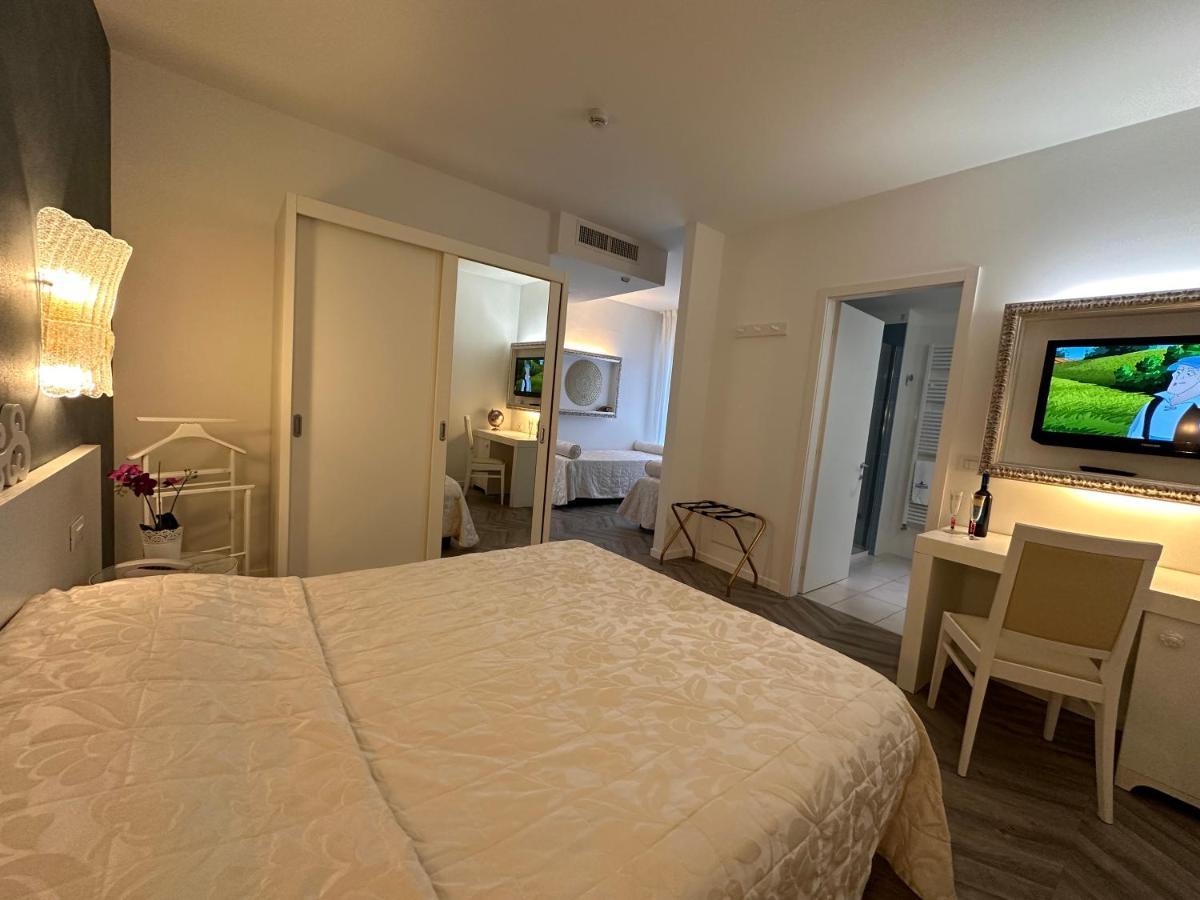 Hotel Albatros Lido di Jesolo Esterno foto