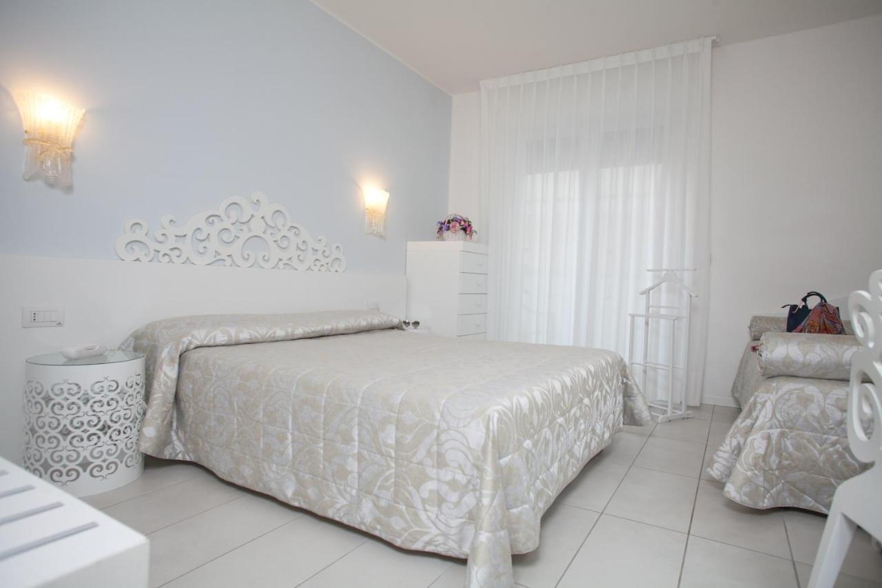Hotel Albatros Lido di Jesolo Esterno foto