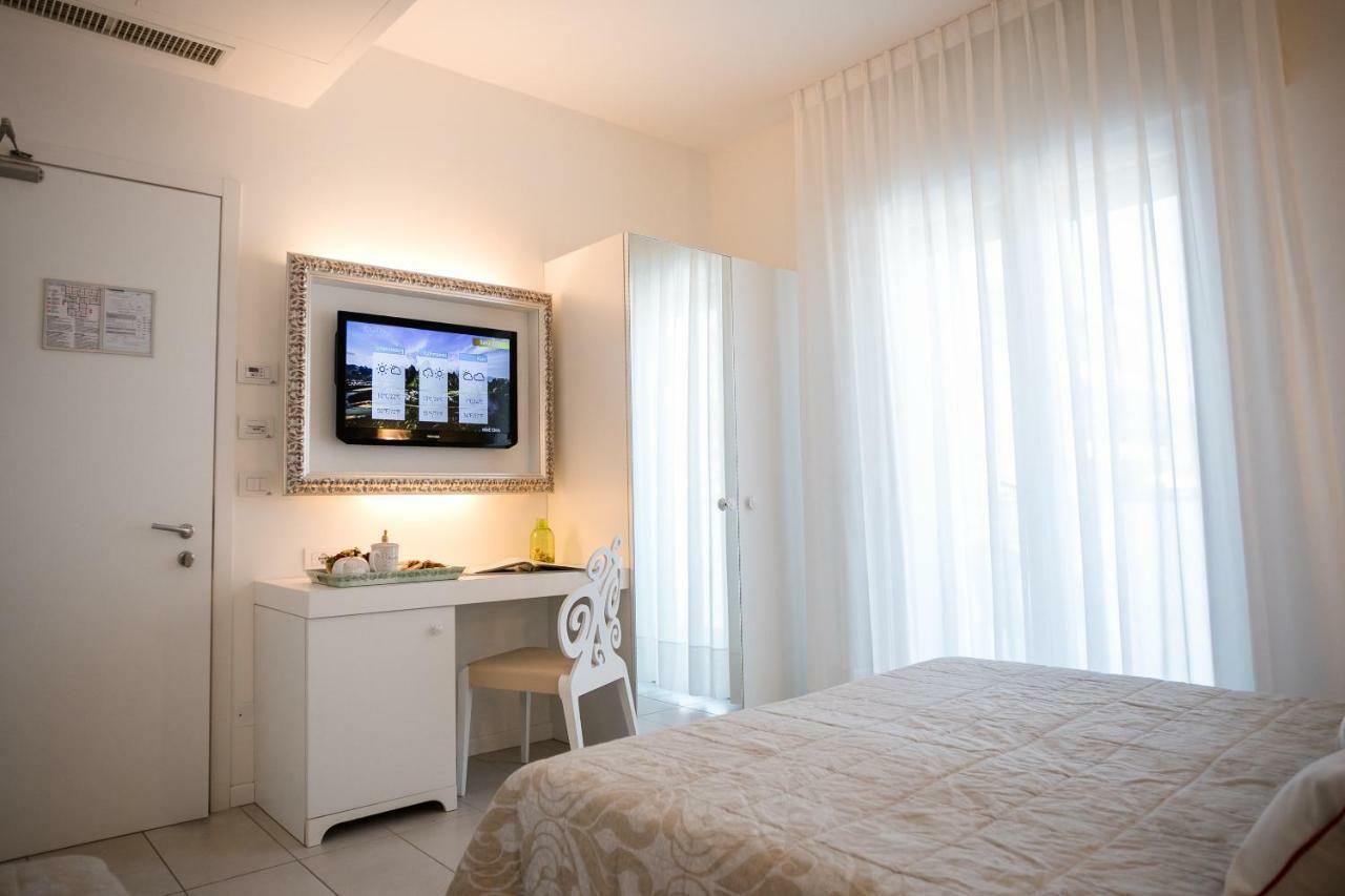 Hotel Albatros Lido di Jesolo Esterno foto